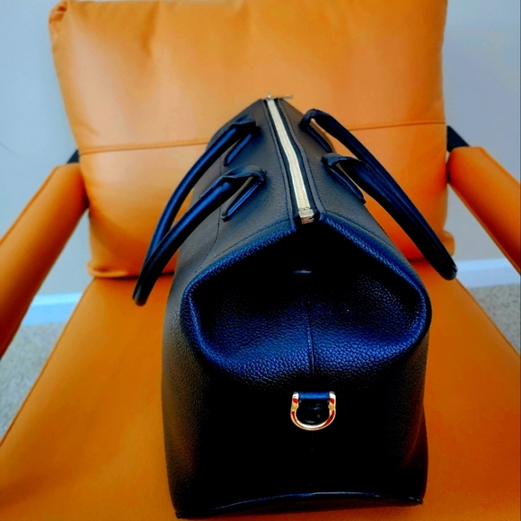 Women's Black Leather Duffle / Purse / Bag - Picture 5 of 5